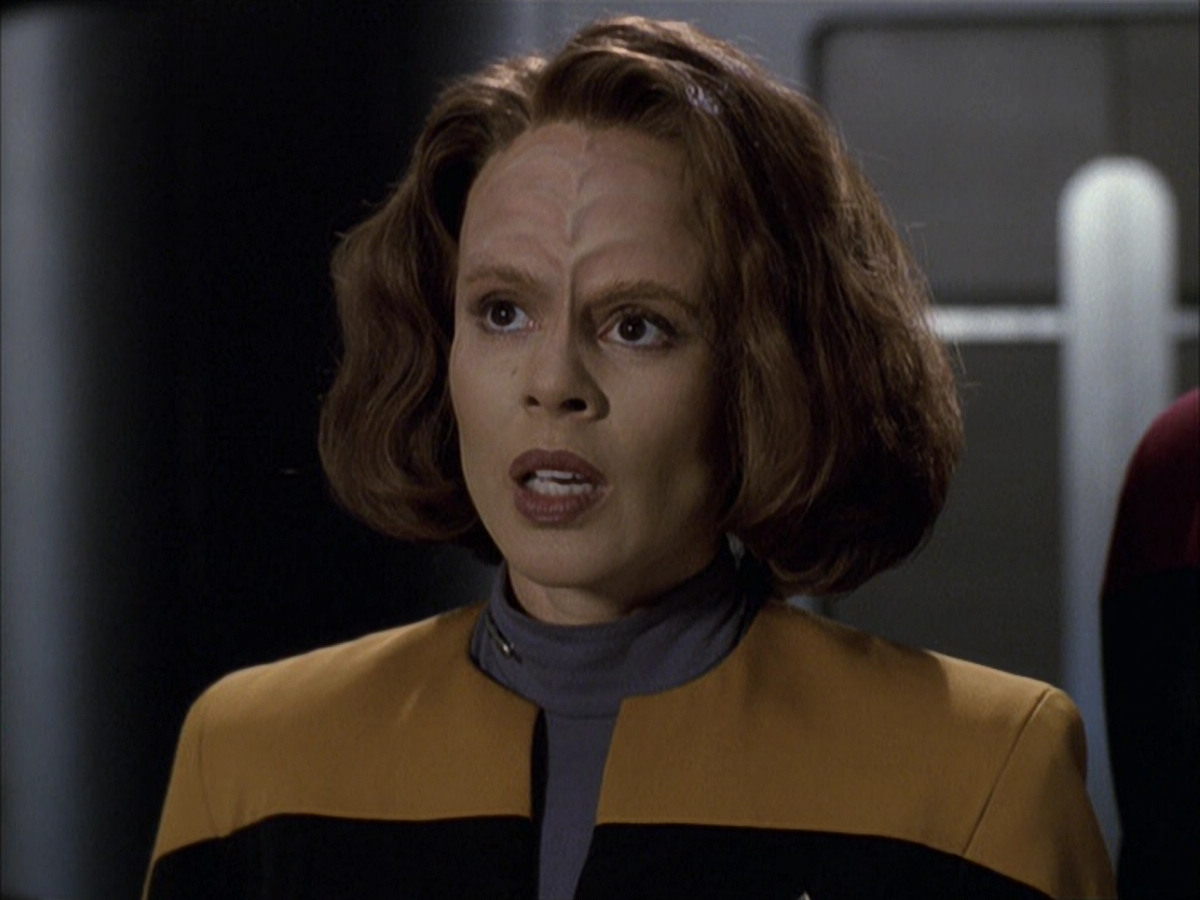 extant_StarTrek_VOY_6x15-Tsunkatse_02477.jpg