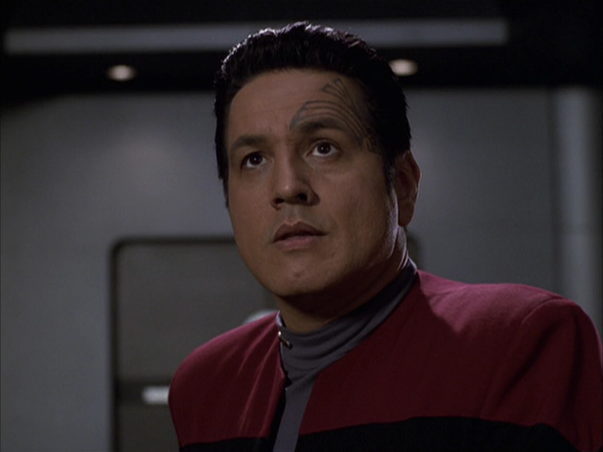 extant_StarTrek_VOY_6x15-Tsunkatse_02481.jpg