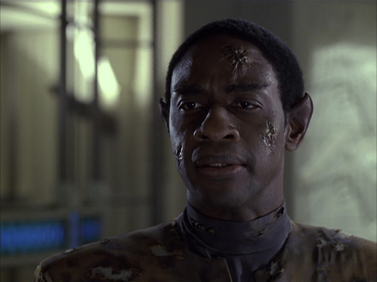 extant_StarTrek_VOY_6x15-Tsunkatse_02639.jpg