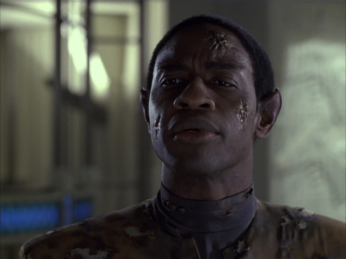 extant_StarTrek_VOY_6x15-Tsunkatse_02643.jpg