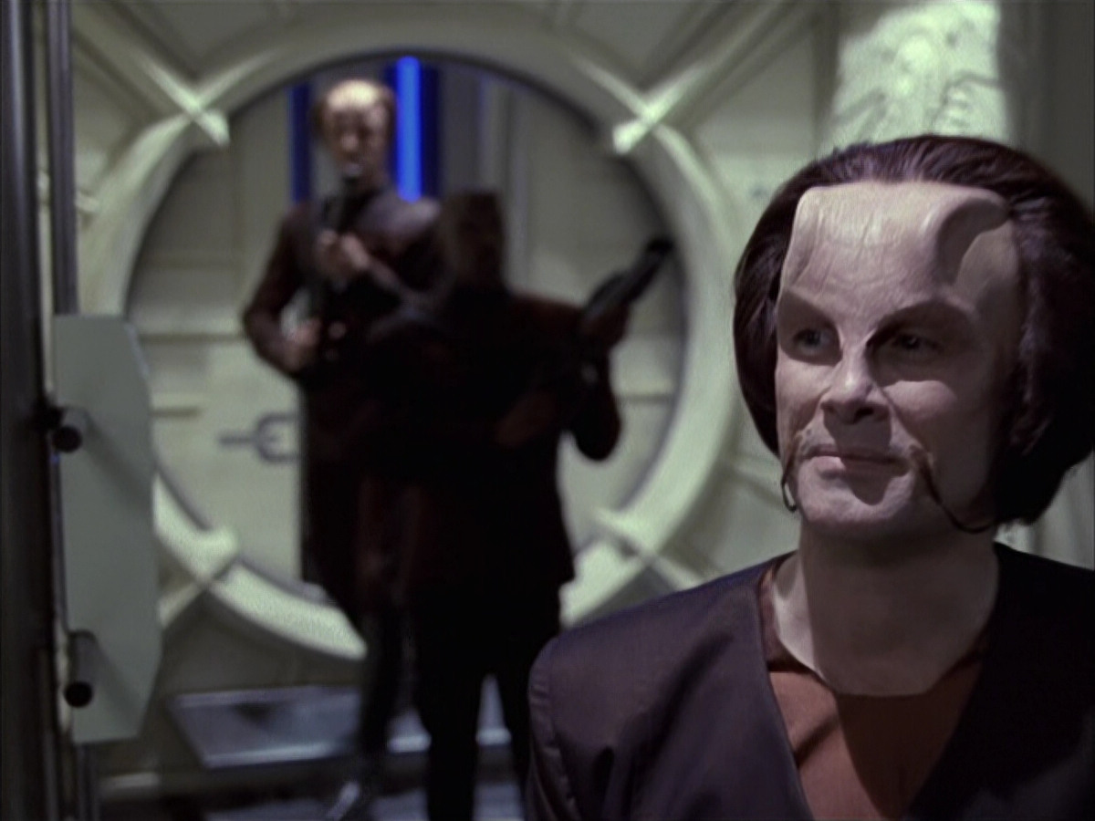 extant_StarTrek_VOY_6x15-Tsunkatse_02662.jpg