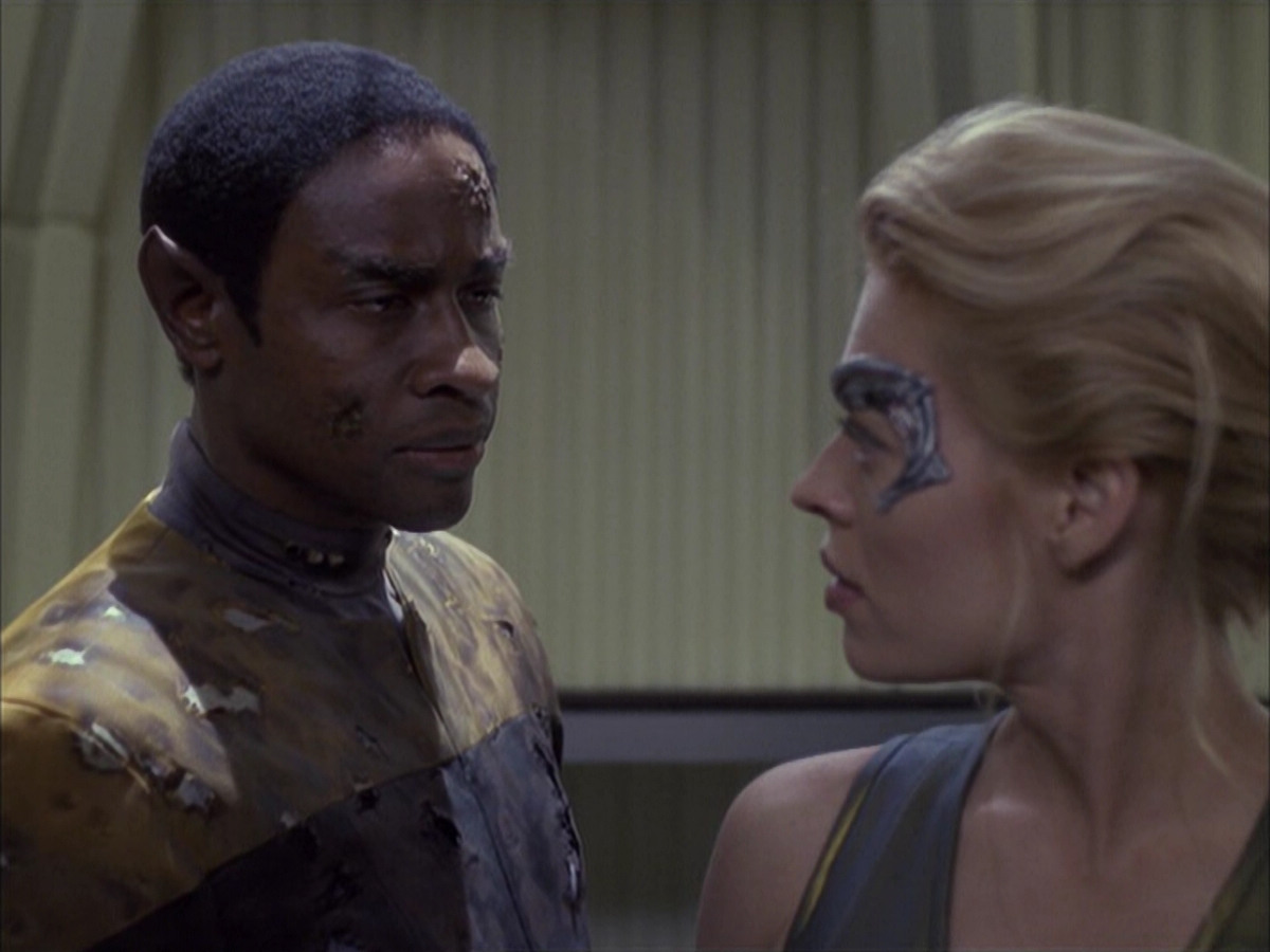 extant_StarTrek_VOY_6x15-Tsunkatse_02677.jpg