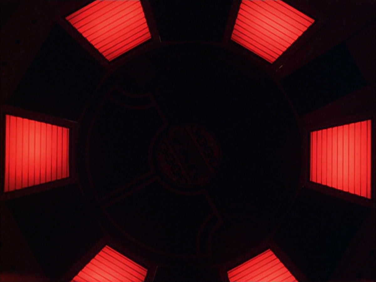 extant_StarTrek_VOY_6x15-Tsunkatse_02719.jpg