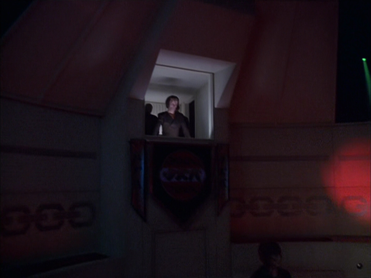 extant_StarTrek_VOY_6x15-Tsunkatse_02783.jpg