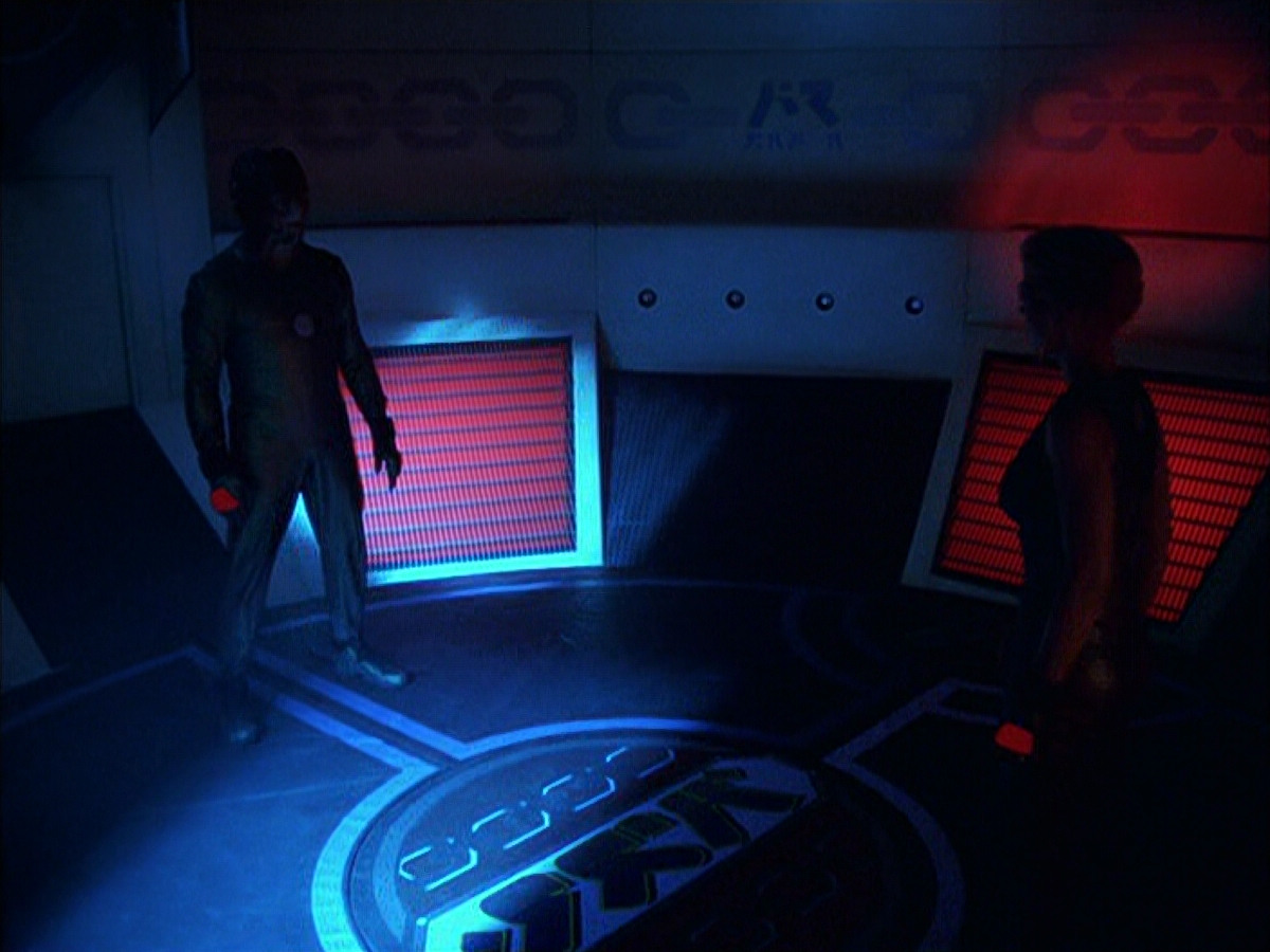 extant_StarTrek_VOY_6x15-Tsunkatse_02795.jpg