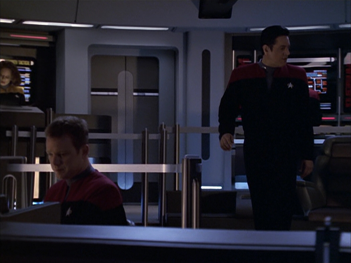 extant_StarTrek_VOY_6x15-Tsunkatse_02865.jpg