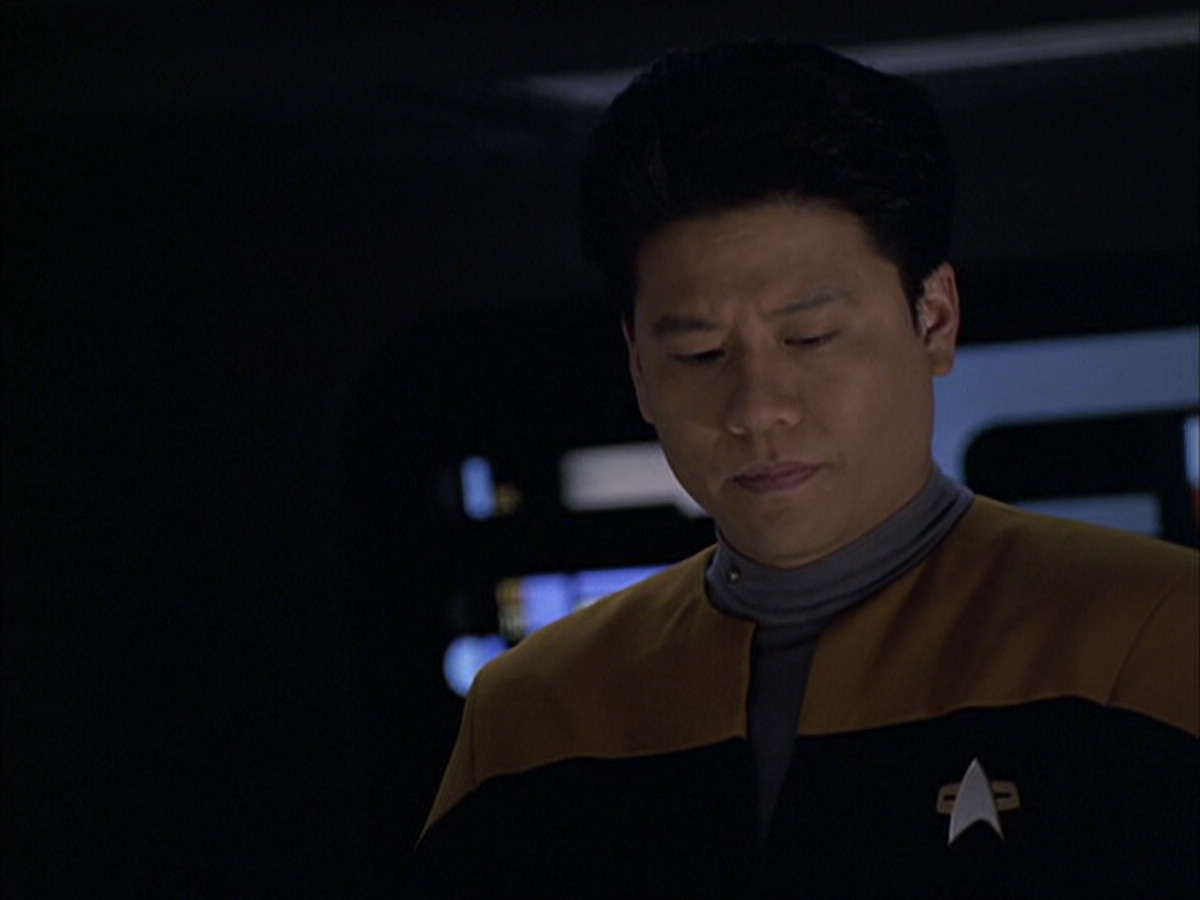 extant_StarTrek_VOY_6x15-Tsunkatse_02874.jpg