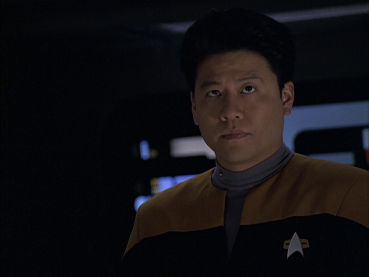 extant_StarTrek_VOY_6x15-Tsunkatse_02875.jpg