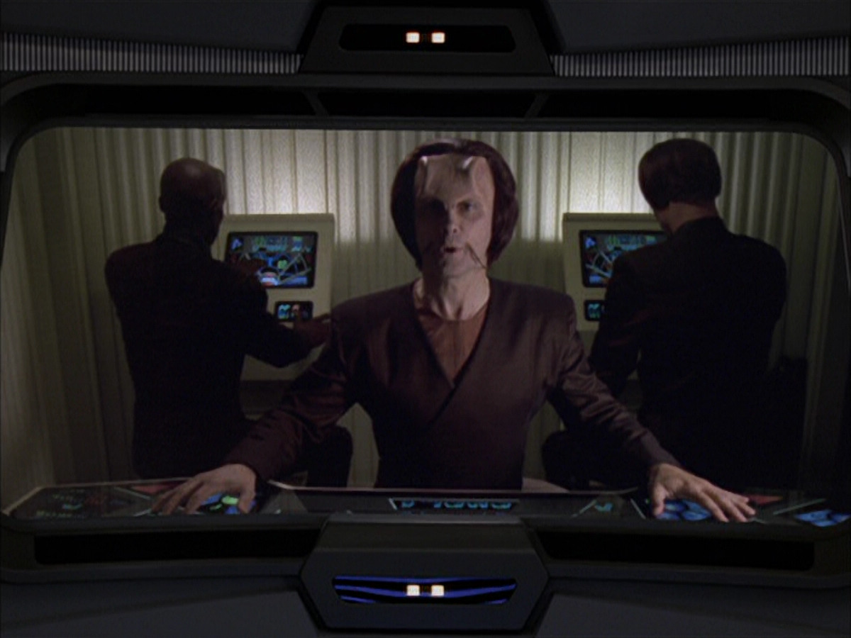extant_StarTrek_VOY_6x15-Tsunkatse_02900.jpg