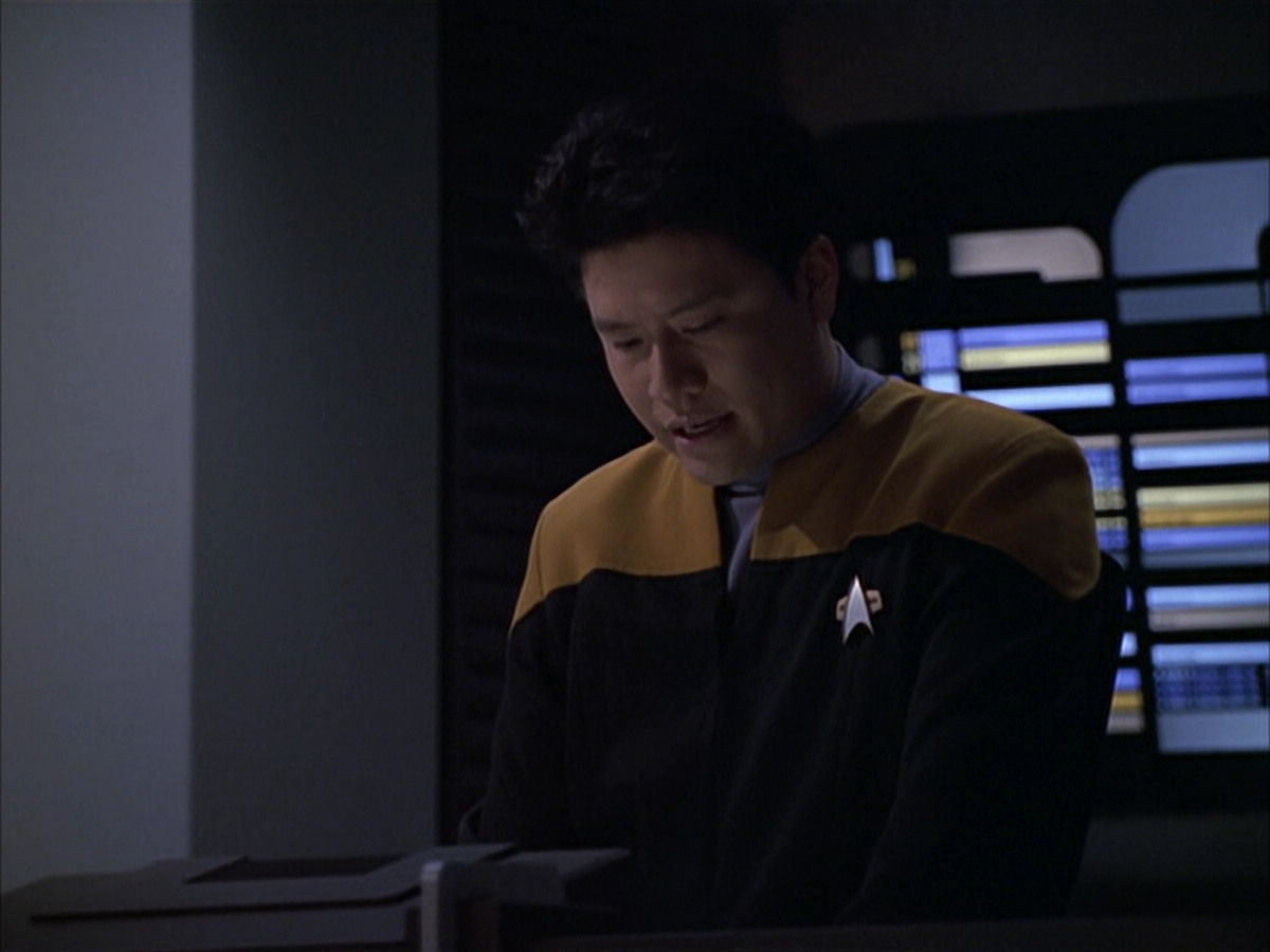 extant_StarTrek_VOY_6x15-Tsunkatse_03095.jpg