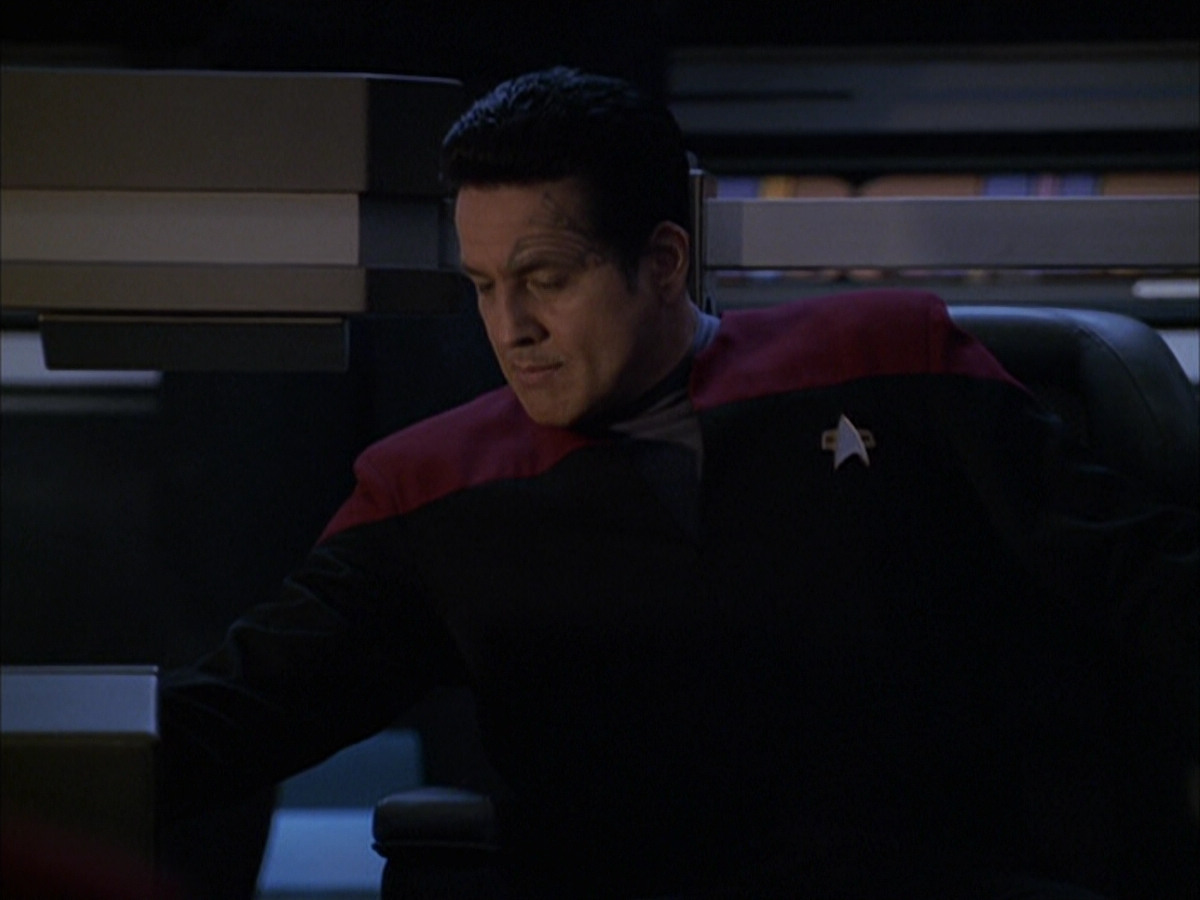 extant_StarTrek_VOY_6x15-Tsunkatse_03102.jpg