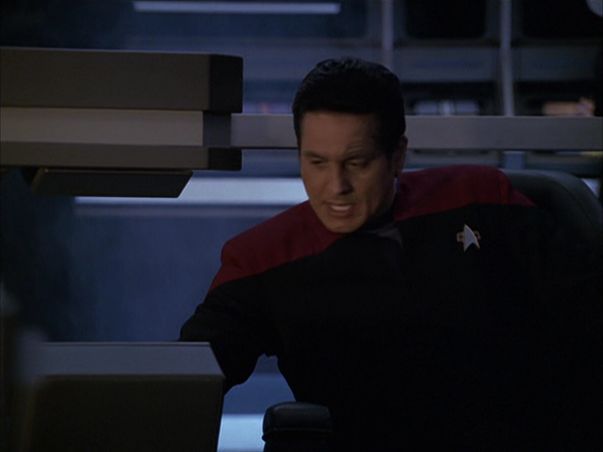 extant_StarTrek_VOY_6x15-Tsunkatse_03116.jpg