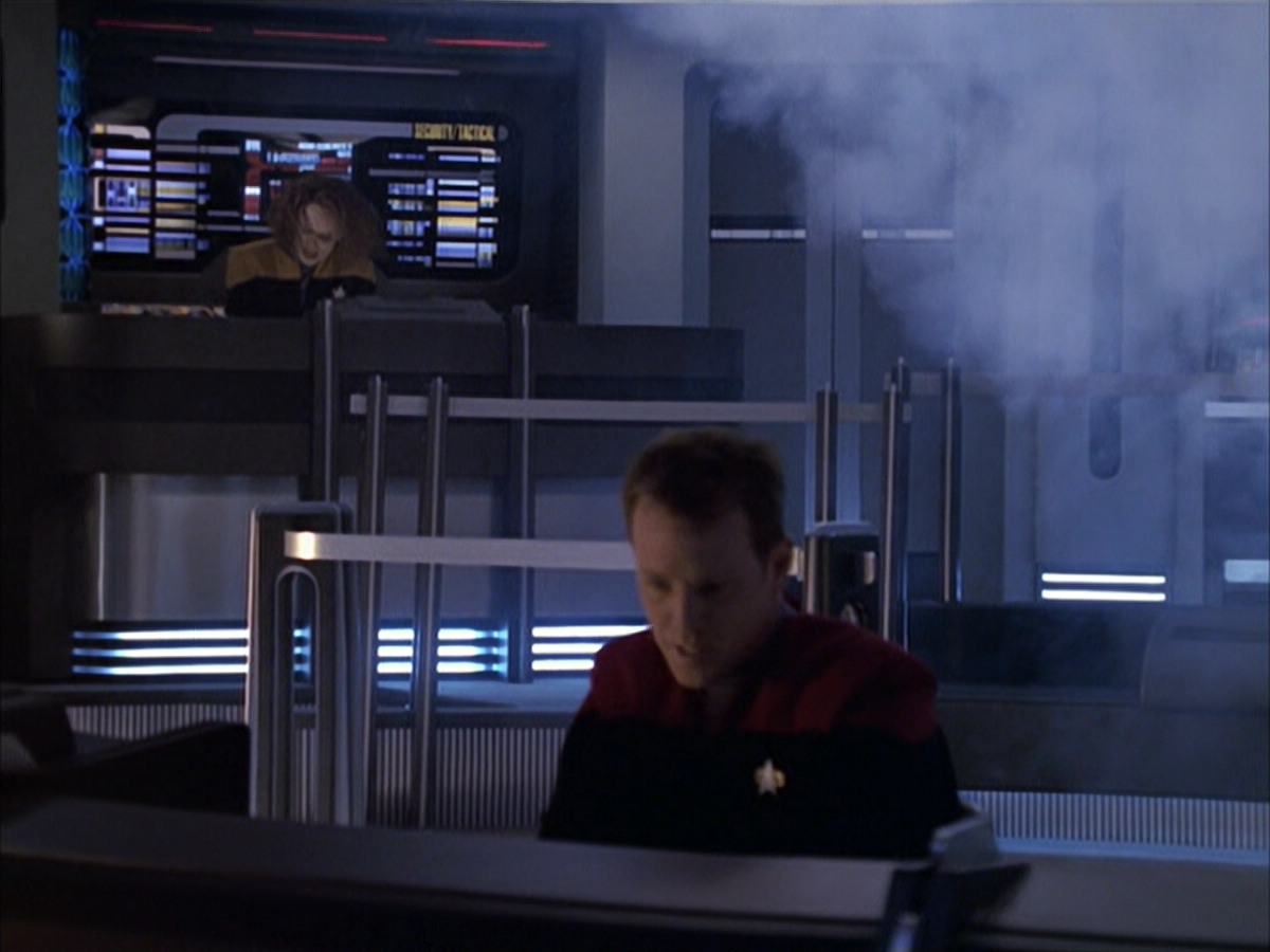 extant_StarTrek_VOY_6x15-Tsunkatse_03133.jpg