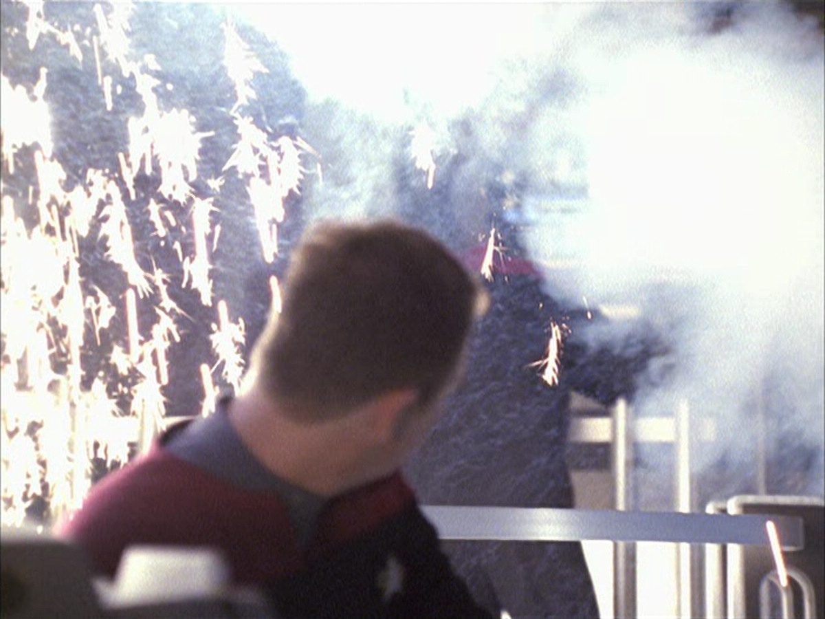 extant_StarTrek_VOY_6x15-Tsunkatse_03198.jpg