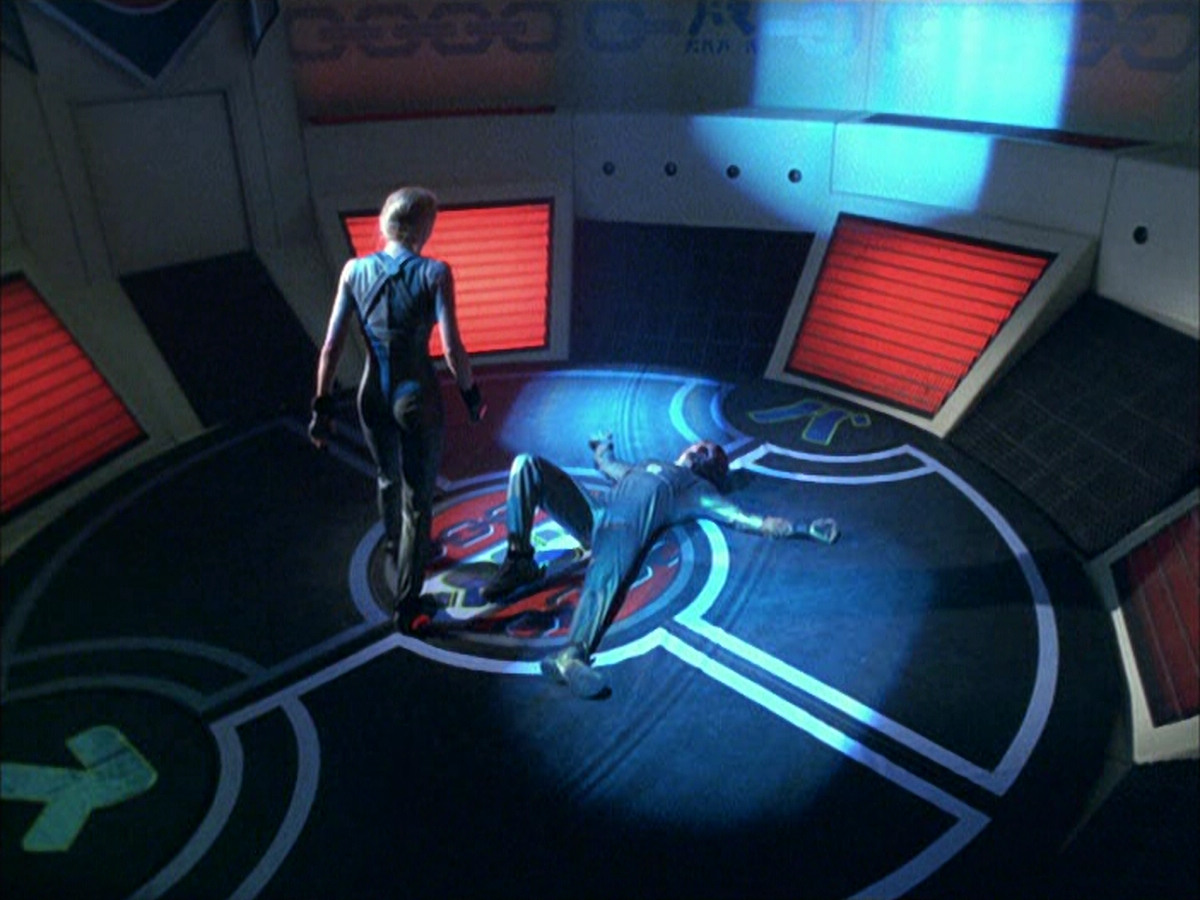 extant_StarTrek_VOY_6x15-Tsunkatse_03246.jpg