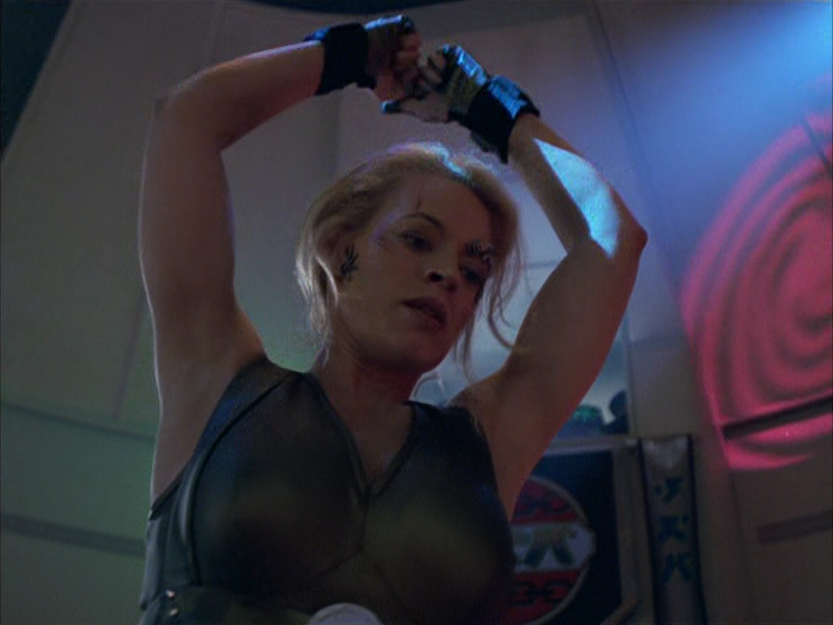 extant_StarTrek_VOY_6x15-Tsunkatse_03251.jpg