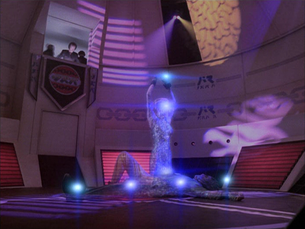 extant_StarTrek_VOY_6x15-Tsunkatse_03267.jpg
