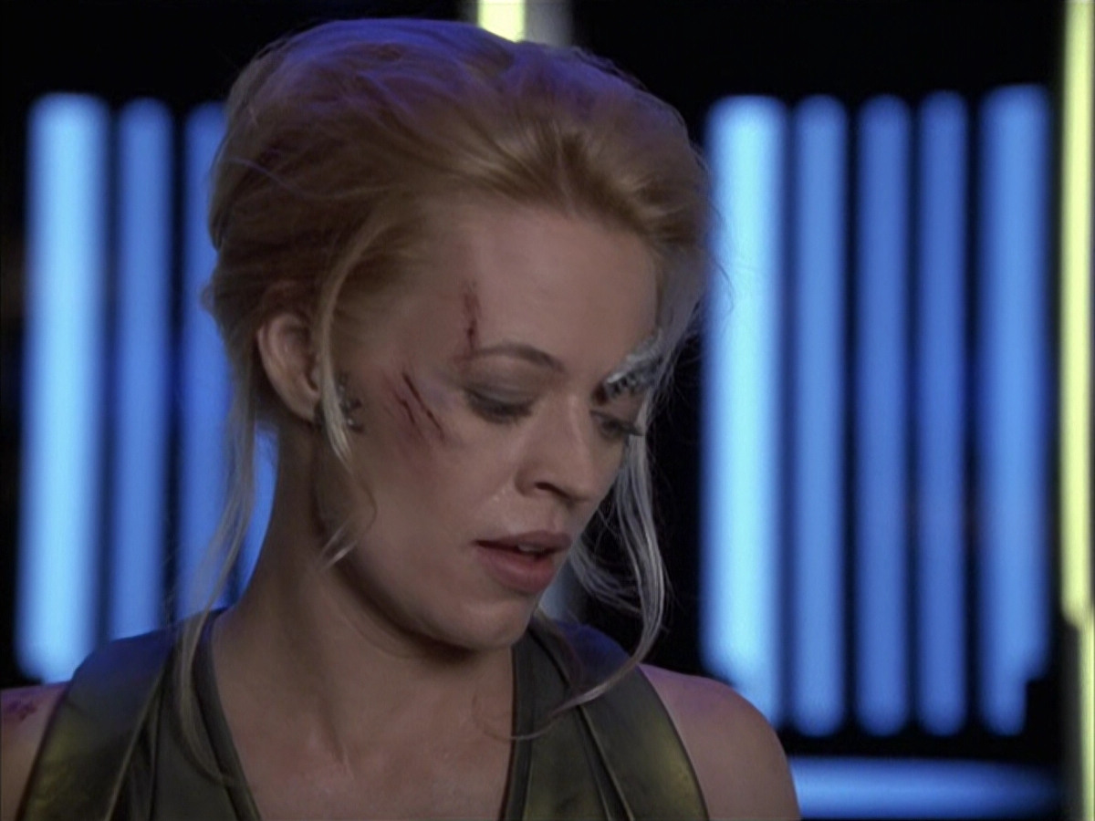 extant_StarTrek_VOY_6x15-Tsunkatse_03284.jpg