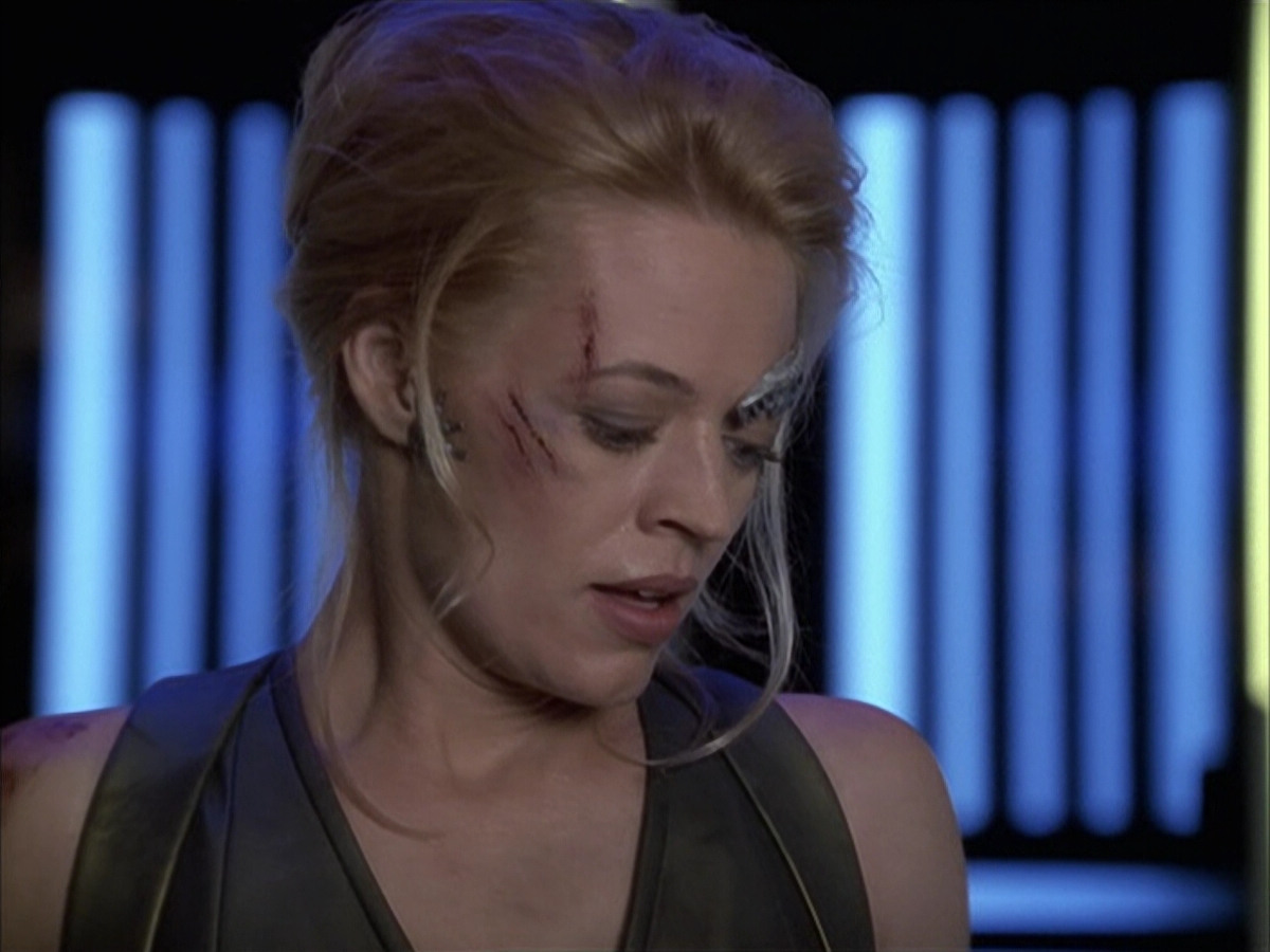 extant_StarTrek_VOY_6x15-Tsunkatse_03287.jpg