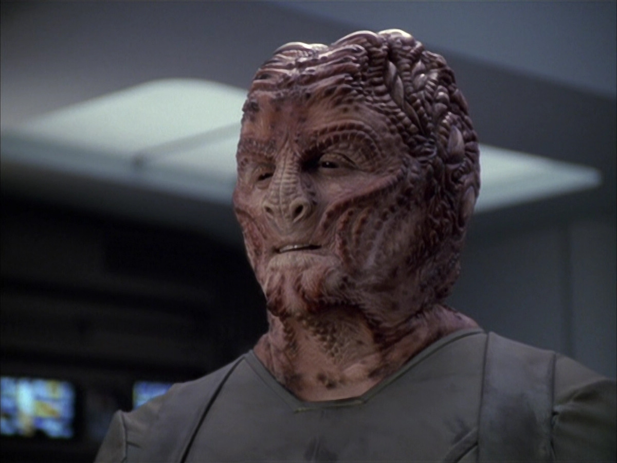 extant_StarTrek_VOY_6x15-Tsunkatse_03443.jpg