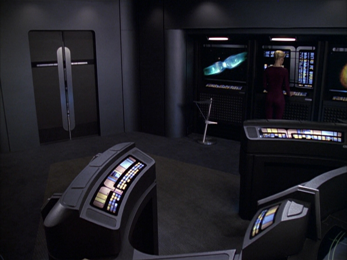 extant_StarTrek_VOY_6x15-Tsunkatse_03462.jpg