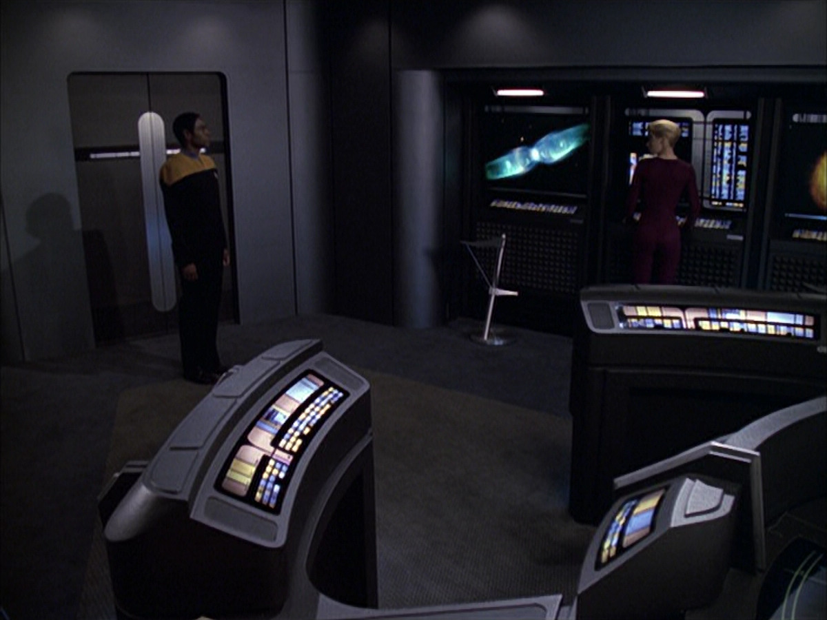 extant_StarTrek_VOY_6x15-Tsunkatse_03471.jpg