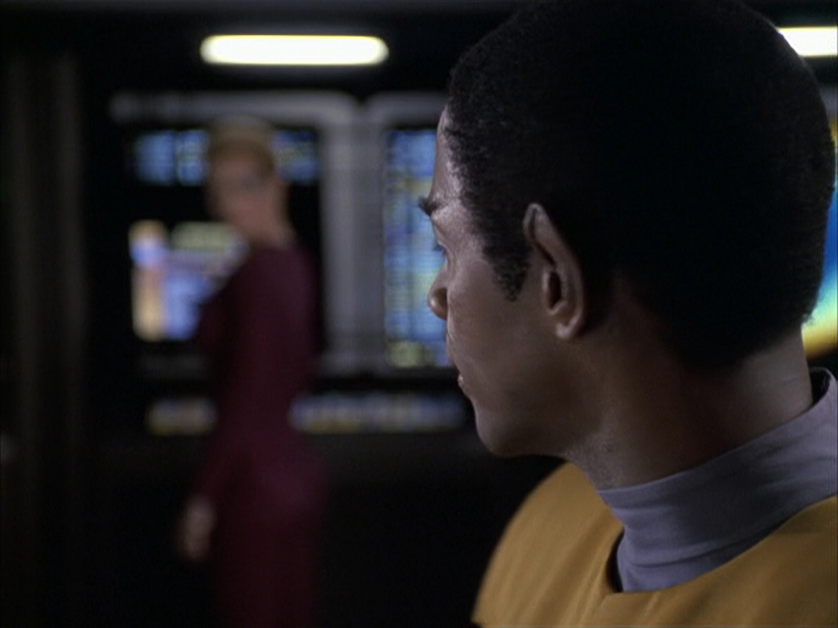 extant_StarTrek_VOY_6x15-Tsunkatse_03496.jpg