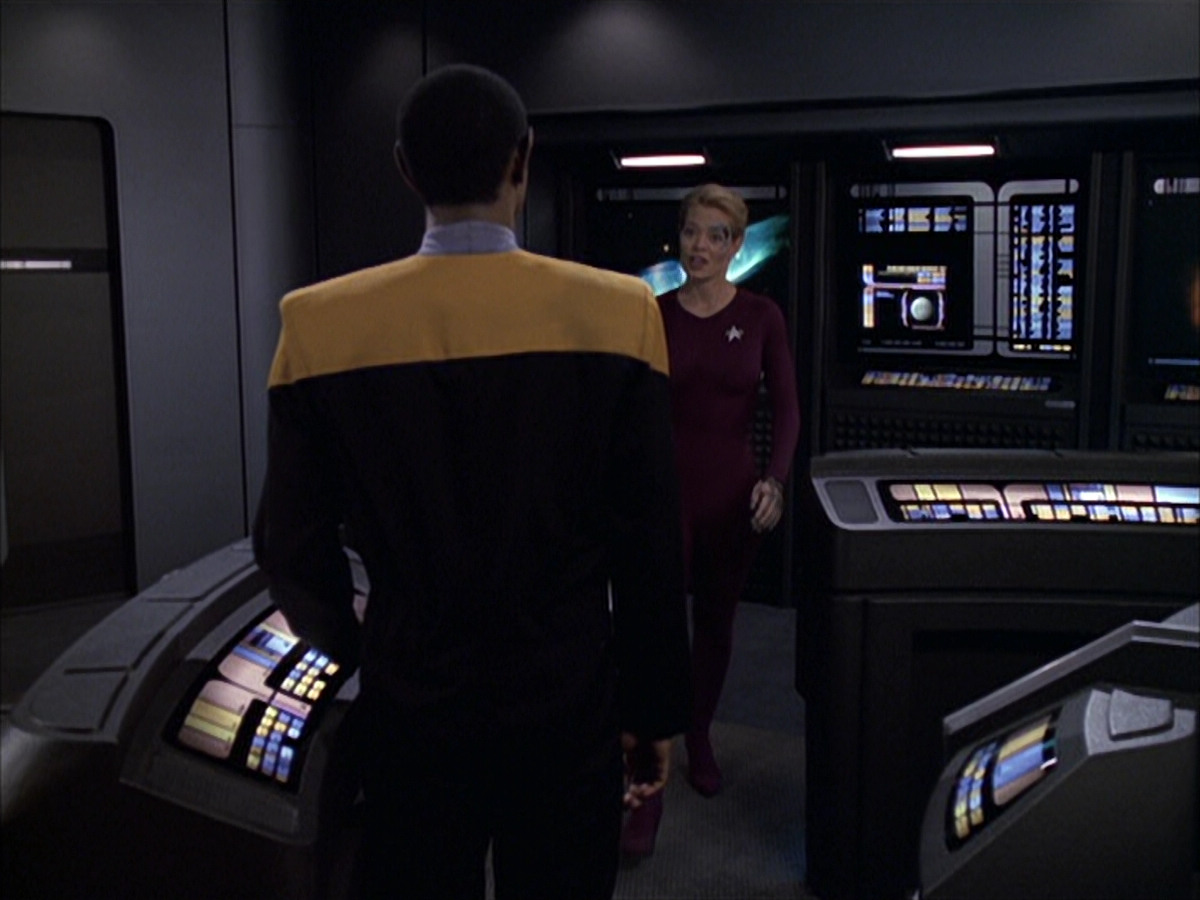 extant_StarTrek_VOY_6x15-Tsunkatse_03523.jpg