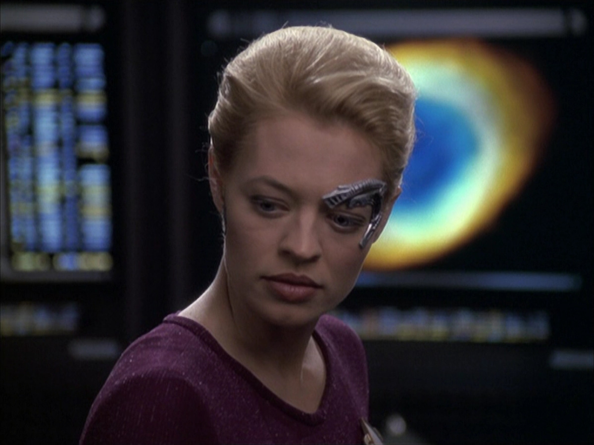 extant_StarTrek_VOY_6x15-Tsunkatse_03620.jpg