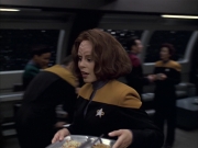 extant_StarTrek_VOY_6x15-Tsunkatse_00515.jpg