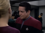 extant_StarTrek_VOY_6x15-Tsunkatse_00577.jpg