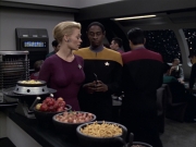 extant_StarTrek_VOY_6x15-Tsunkatse_00579.jpg