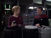 extant_StarTrek_VOY_6x15-Tsunkatse_00665.jpg