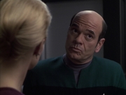 extant_StarTrek_VOY_6x15-Tsunkatse_00743.jpg