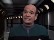 extant_StarTrek_VOY_6x15-Tsunkatse_00785.jpg