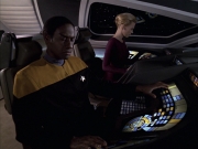 extant_StarTrek_VOY_6x15-Tsunkatse_00799.jpg