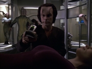 Filename=extant_StarTrek_VOY_6x15-Tsunkatse_00935.jpg
Filesize=164KiB
Dimensions=1200x900
Date added=Jan 02, 2020 extant_StarTrek_VOY_6x15-Tsunkatse_00935.jpg