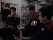Filename=extant_StarTrek_VOY_6x15-Tsunkatse_01172.jpg
Filesize=153KiB
Dimensions=1200x900
Date added=Jan 02, 2020 extant_StarTrek_VOY_6x15-Tsunkatse_01172.jpg