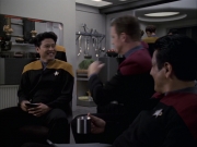 Filename=extant_StarTrek_VOY_6x15-Tsunkatse_01238.jpg
Filesize=151KiB
Dimensions=1200x900
Date added=Jan 02, 2020 extant_StarTrek_VOY_6x15-Tsunkatse_01238.jpg