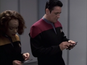 Filename=extant_StarTrek_VOY_6x15-Tsunkatse_01245.jpg
Filesize=127KiB
Dimensions=1200x900
Date added=Jan 02, 2020 extant_StarTrek_VOY_6x15-Tsunkatse_01245.jpg