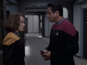 Filename=extant_StarTrek_VOY_6x15-Tsunkatse_01281.jpg
Filesize=132KiB
Dimensions=1200x900
Date added=Jan 02, 2020 extant_StarTrek_VOY_6x15-Tsunkatse_01281.jpg