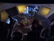 extant_StarTrek_VOY_6x15-Tsunkatse_01426.jpg