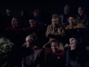extant_StarTrek_VOY_6x15-Tsunkatse_01448.jpg