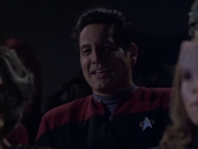 extant_StarTrek_VOY_6x15-Tsunkatse_01454.jpg