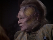 extant_StarTrek_VOY_6x15-Tsunkatse_01466.jpg