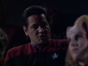 extant_StarTrek_VOY_6x15-Tsunkatse_01469.jpg