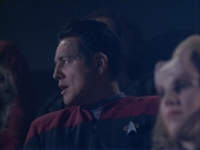 extant_StarTrek_VOY_6x15-Tsunkatse_01470.jpg