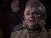 extant_StarTrek_VOY_6x15-Tsunkatse_01577.jpg