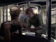 extant_StarTrek_VOY_6x15-Tsunkatse_01913.jpg