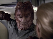 extant_StarTrek_VOY_6x15-Tsunkatse_02315.jpg